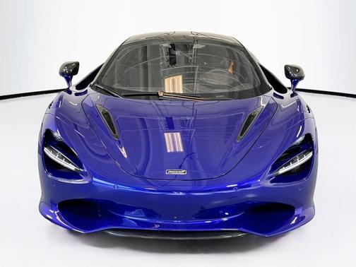 2024 McLaren 750S Coupe