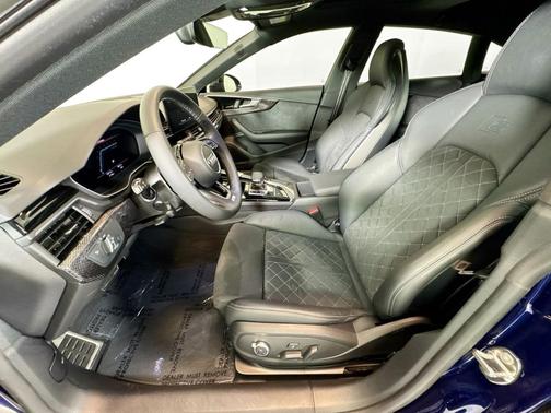 2022 Audi S5 Premium Plus