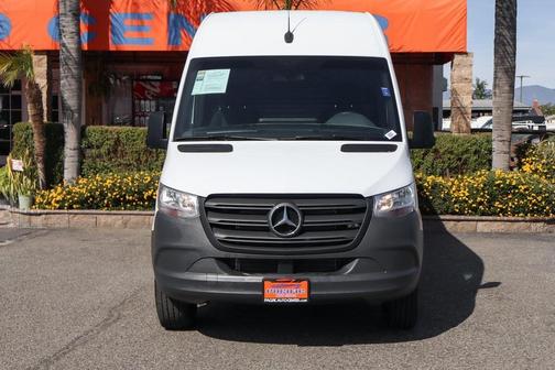 2023 Mercedes-Benz Sprinter 2500 170 WB