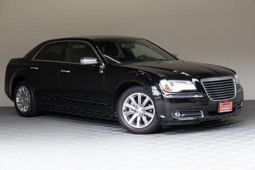 2012 Chrysler 300 Limited