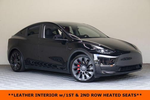 Black 2023 Tesla Model Y Performance