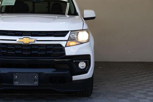 Summit White 2022 Chevrolet Colorado LT