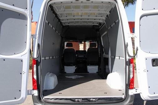 2022 Mercedes-Benz Sprinter 2500 144 WB