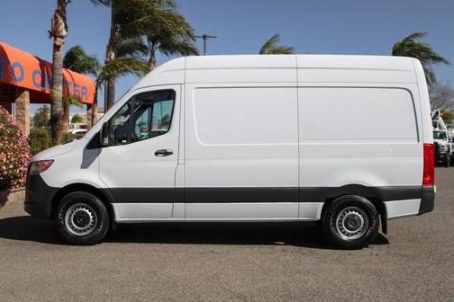 2022 Mercedes-Benz Sprinter 2500 144 WB