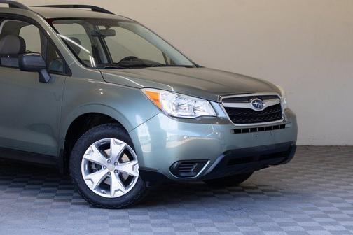 2015 Subaru Forester 2.5i