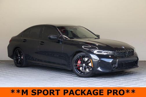 Black Sapphire Metallic 2023 BMW M340 i