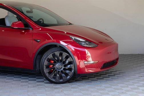 2022 Tesla Model Y Performance