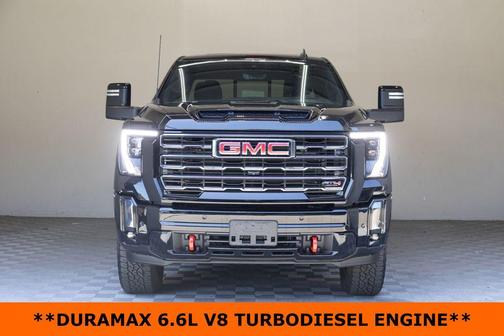 Onyx Black 2024 GMC Sierra 2500 AT4