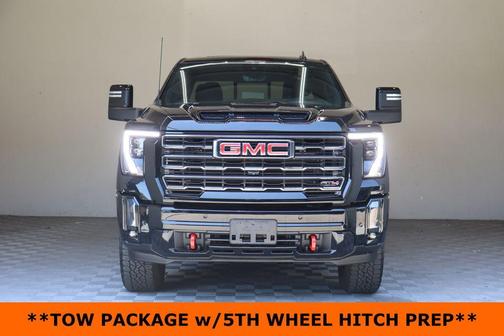 Onyx Black 2024 GMC Sierra 2500 AT4