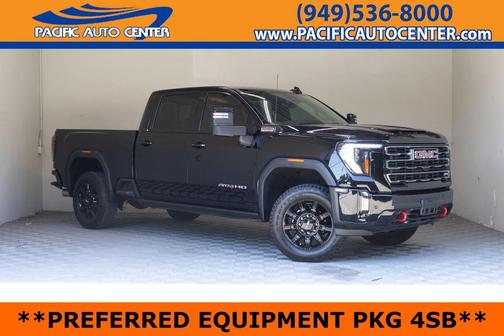 Onyx Black 2024 GMC Sierra 2500 AT4