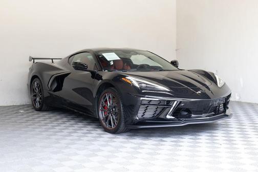 Black 2025 Chevrolet Corvette Stingray w/2LT