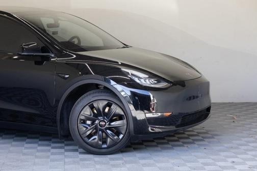 2021 Tesla Model Y Standard Range