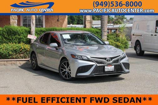 2022 Toyota Camry SE