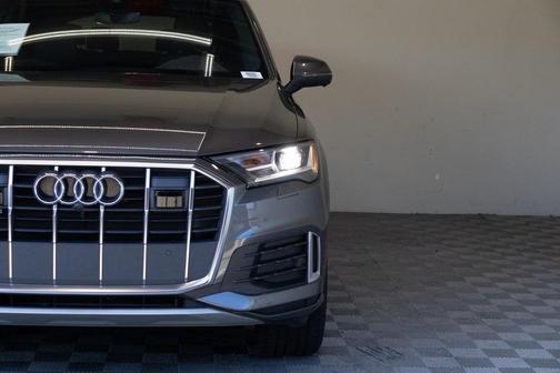 2024 Audi Q7 45 Premium