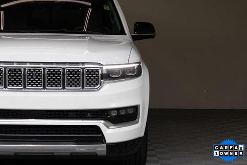 2023 Jeep Grand Wagoneer Base