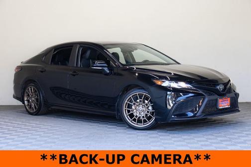 2023 Toyota Camry SE Nightshade