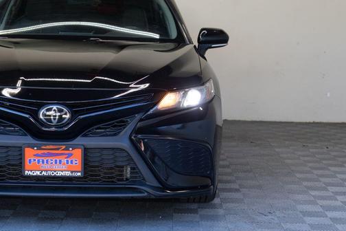 2023 Toyota Camry SE Nightshade