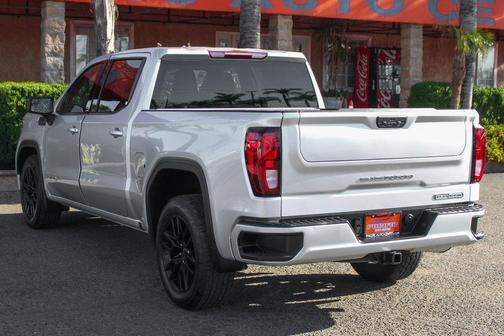 2022 GMC Sierra 1500 Limited Elevation