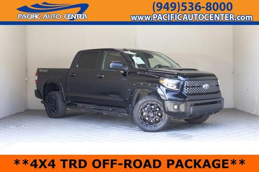 Midnight Black Metallic 2019 Toyota Tundra SR5