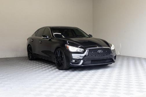 2018 INFINITI Q50 Hybrid Luxe