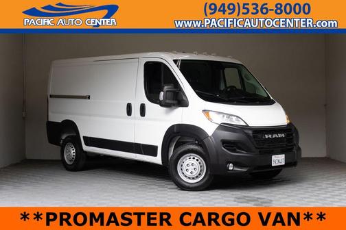 Bright White Clearcoat 2025 RAM ProMaster 1500 Low Roof