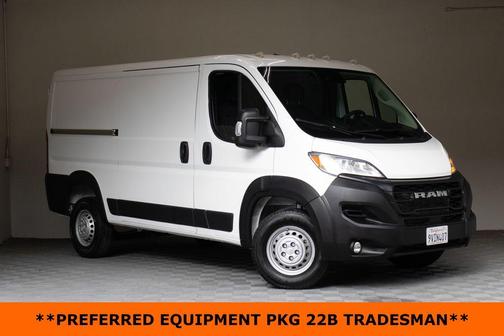 Bright White Clearcoat 2025 RAM ProMaster 1500 Low Roof