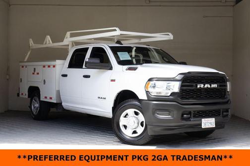 Bright White Clearcoat 2022 RAM 2500 Tradesman