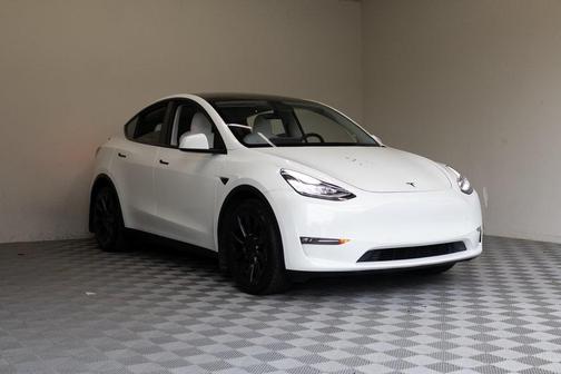 2022 Tesla Model Y Long Range