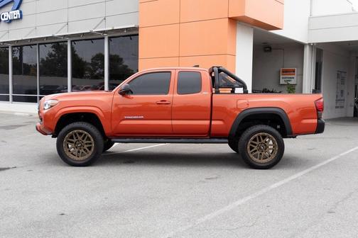 2018 Toyota Tacoma SR5