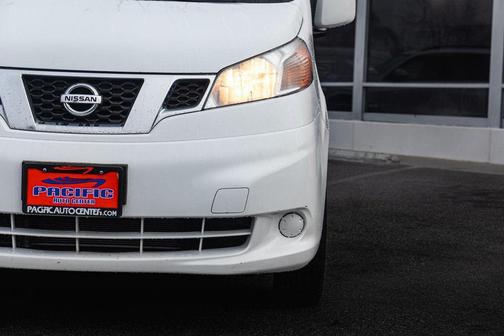 2020 Nissan NV200 SV