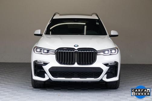 2021 BMW X7 M50i