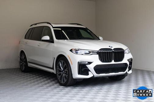 2021 BMW X7 M50i