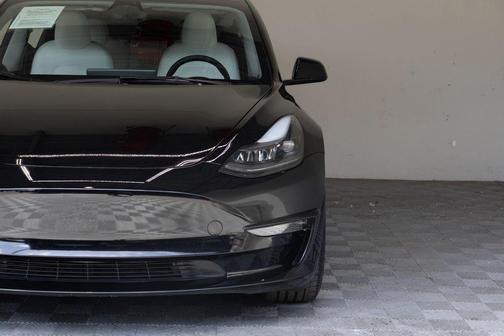 Black 2023 Tesla Model 3 Performance