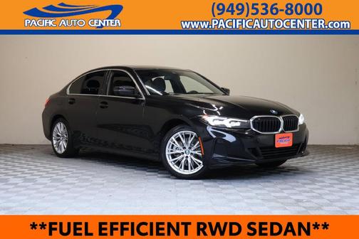 Black Sapphire Metallic 2024 BMW 330 i