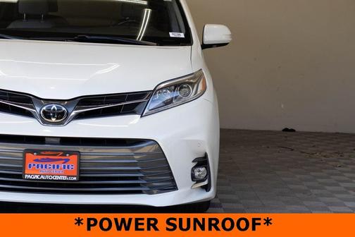 2018 Toyota Sienna Limited