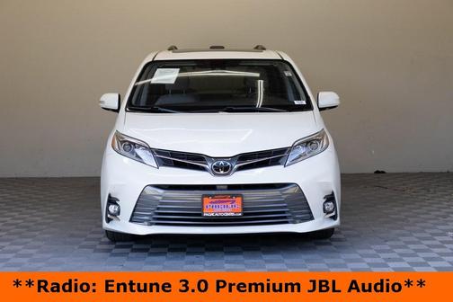 2018 Toyota Sienna Limited