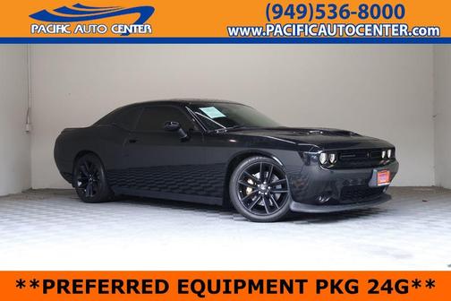 Pitch Black Clearcoat 2019 Dodge Challenger R/T Scat Pack