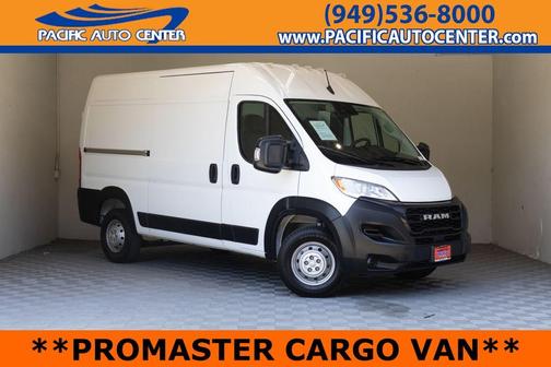 Bright White Clearcoat 2023 RAM ProMaster 1500 Base