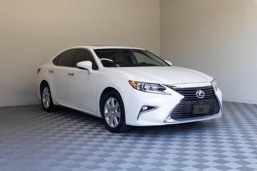 2016 Lexus ES 350 Base