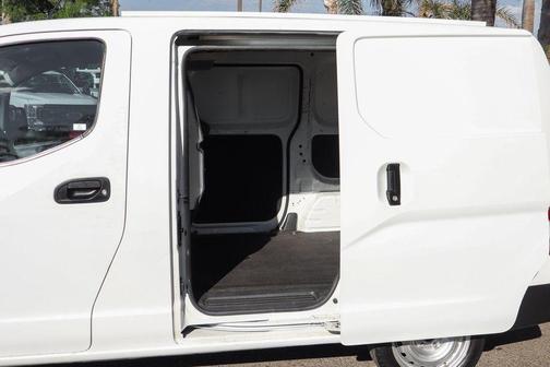 2018 Nissan NV200 S