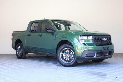 Green 2025 Ford Maverick XLT