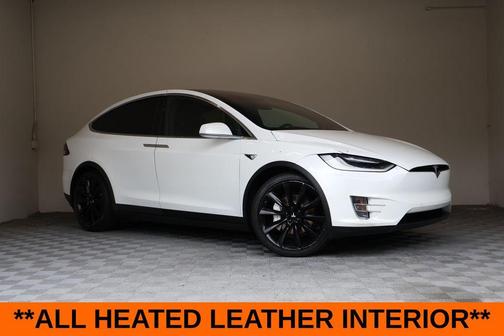 White 2018 Tesla Model X 75D