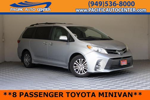 2020 Toyota Sienna XLE Premium