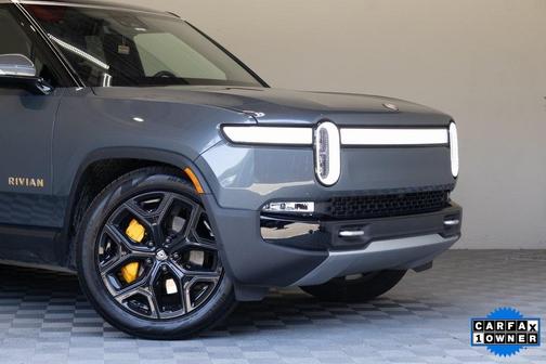 2023 Rivian R1S Adventure Quad Motor Large Pack