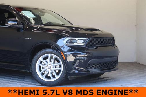 DB Black Crystal Clearcoat 2022 Dodge Durango R/T