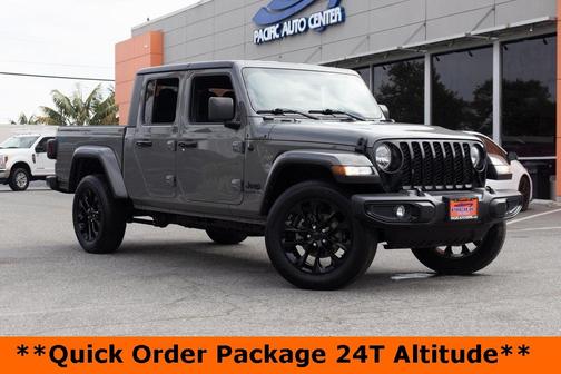 2022 Jeep Gladiator Sport