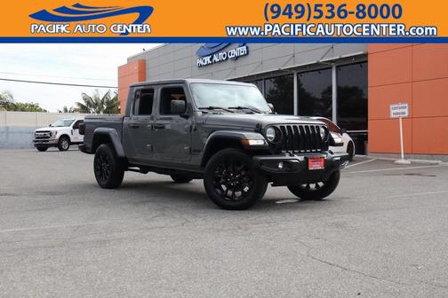 2022 Jeep Gladiator Sport