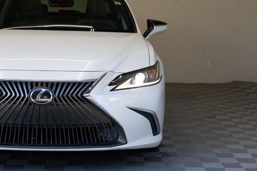 2021 Lexus ES 350 Base