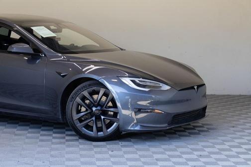2021 Tesla Model S Plaid