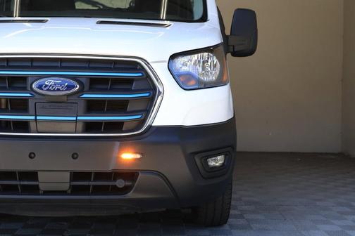 Oxford White 2022 Ford E-Transit Base